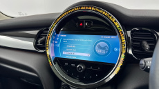 MINI Hatchback 1.5 Cooper Classic 3dr Auto [Comfort/Nav Pack] Petrol Hatchback